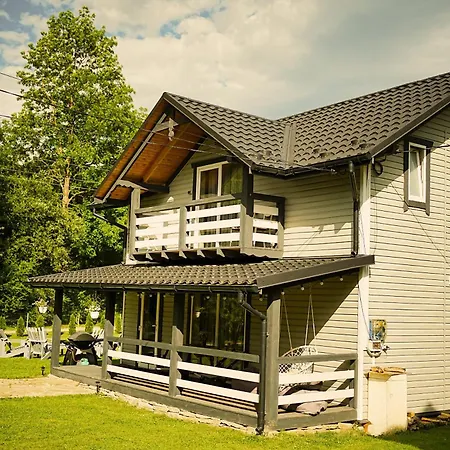 Ferienhaus етномарус *